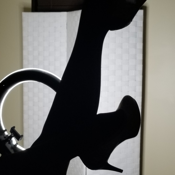 Meet your Posher, Kim - Picture 5 of 5